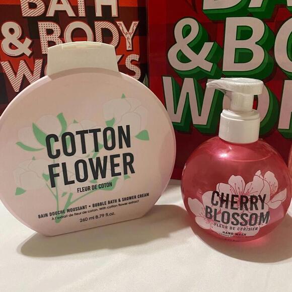 Sephora Bath and body care set - Picture 2 of 3